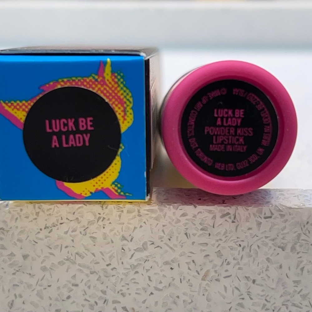 MAC ~ ‘LUCK BE A LADY’ 2021 Moon Masterpiece Lipstick ~ LE, FS, & RARE ~ NIB - Picture 13 of 16